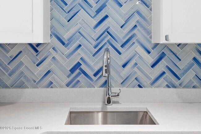 Building Photo - 4800 Ocean Beach Blvd