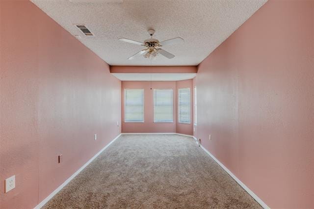 Building Photo - 600 NE 11th St