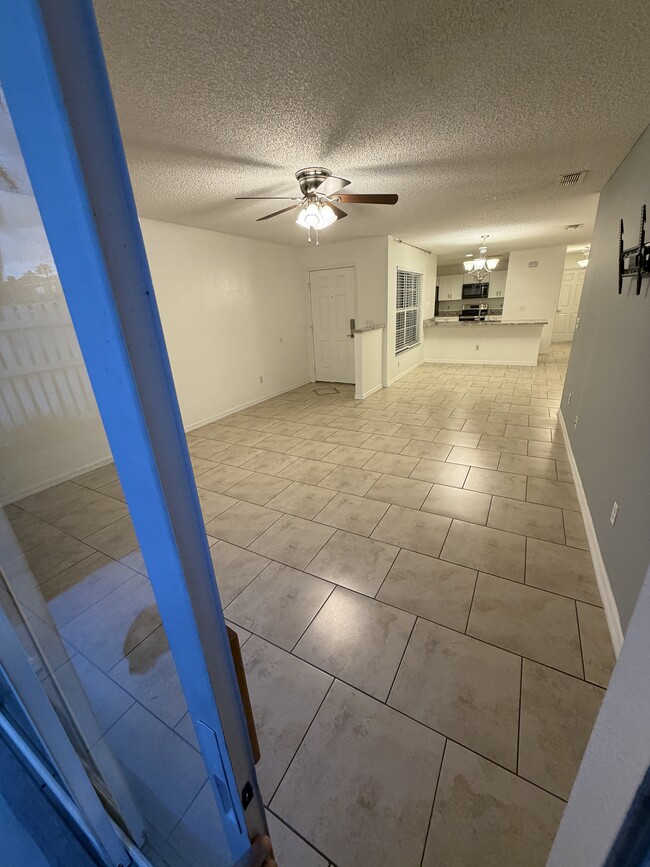 Building Photo - 15335 Torpoint Rd