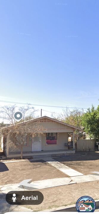 Building Photo - 1035 W Olive Ave