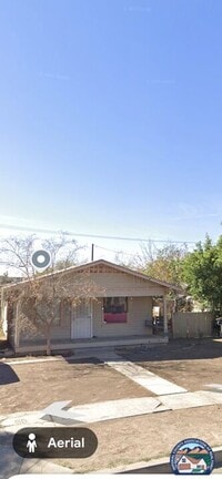 Building Photo - 1035 W Olive Ave