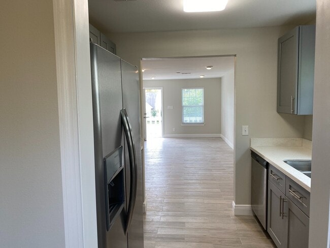 Building Photo - Gulf Breeze - Santa Rosa Shores - 2 bedroo...