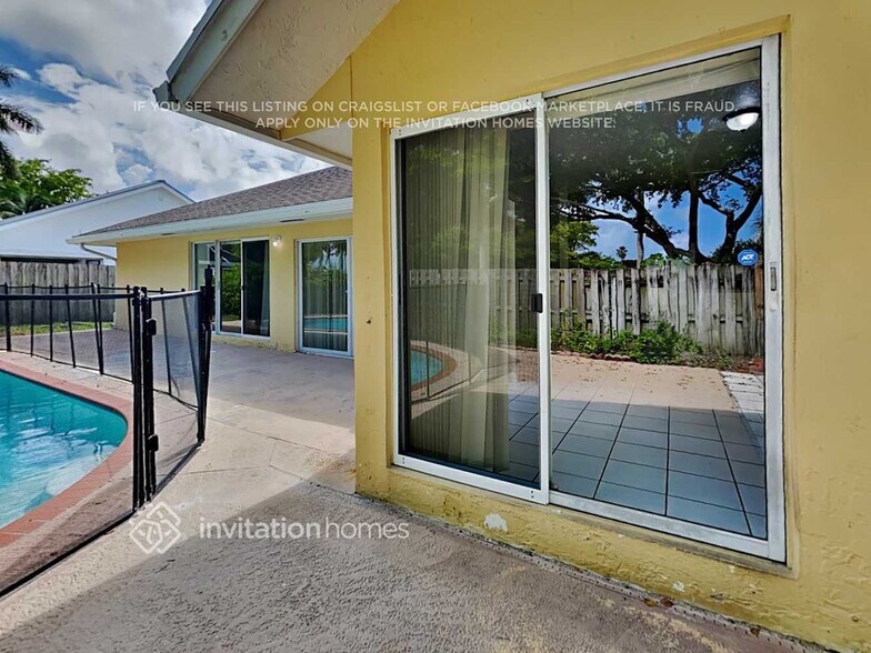 Building Photo - 21841 SW 97th Ct