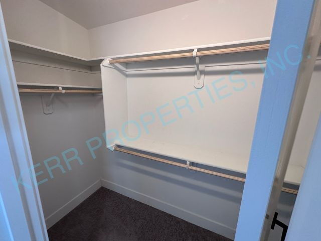 Building Photo - LOCATING OCCUPANTS FOR THE HOMEOWNERS! Charming 3-Bed Home with 3.5 Baths in Vibrant NE Portland ...