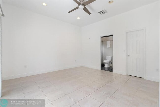 Building Photo - 750 NW 37th St