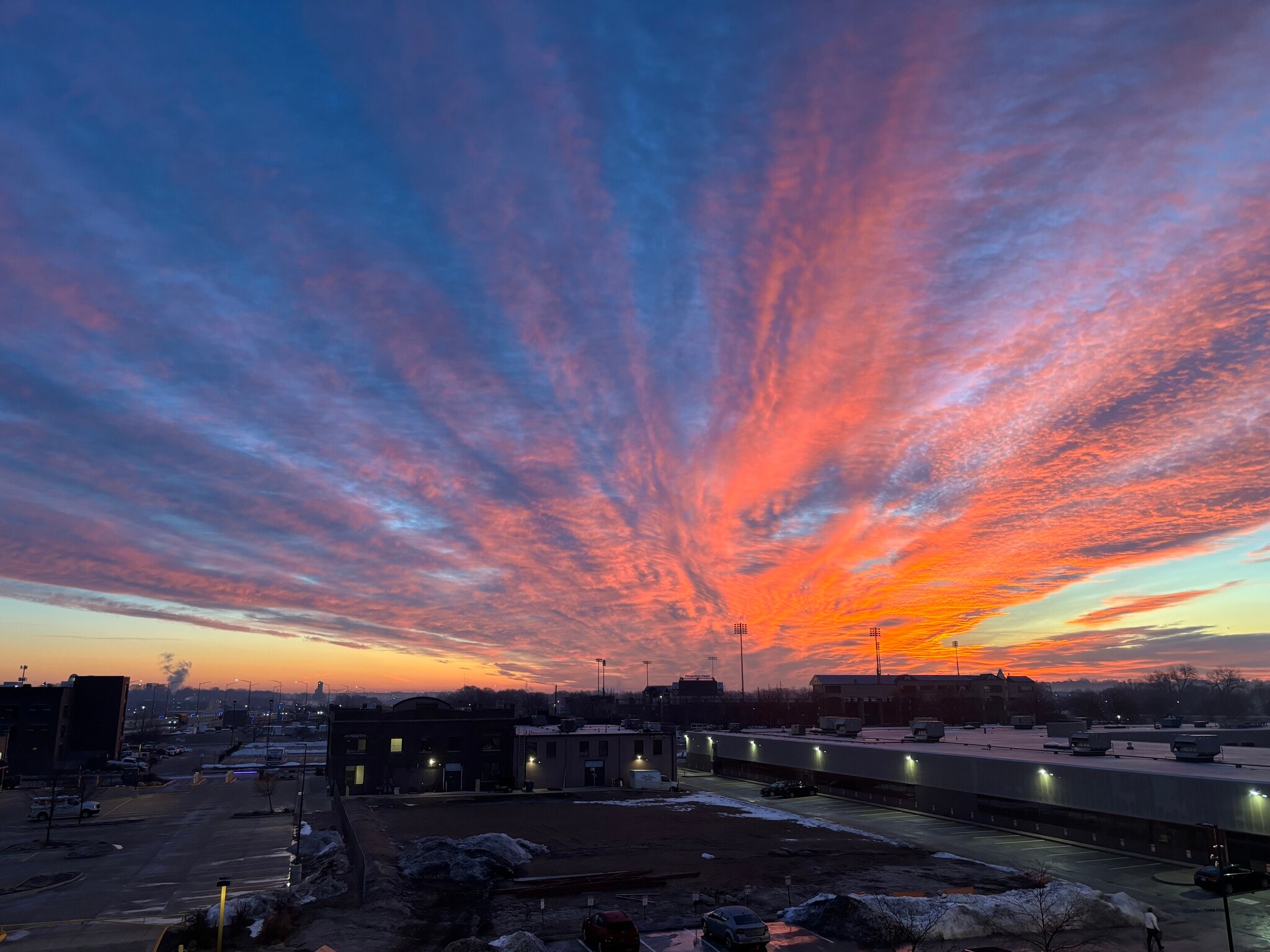 Sunrise - 319 SW 5th St