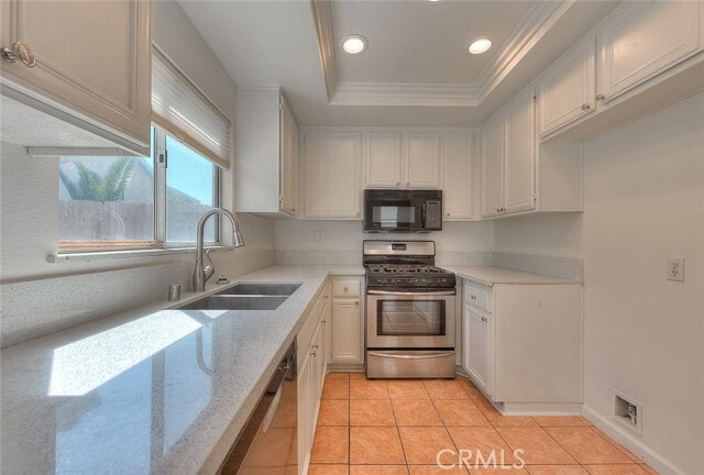 Building Photo - 3640 Honeyglen Way