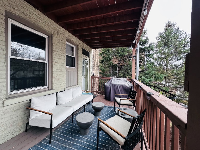 Building Photo - 3938 N Monticello Ave