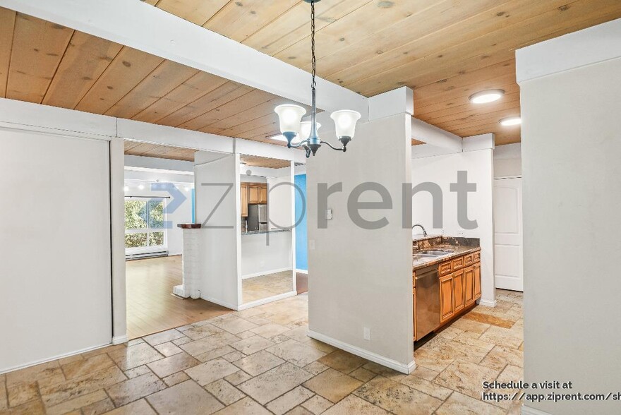 Building Photo - 39090 Presidio Way