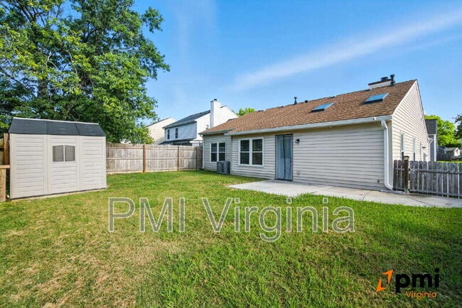 Building Photo - 4052 Peridot Dr
