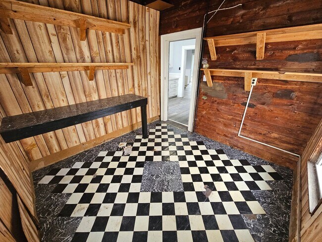 Building Photo - 257 Amory St