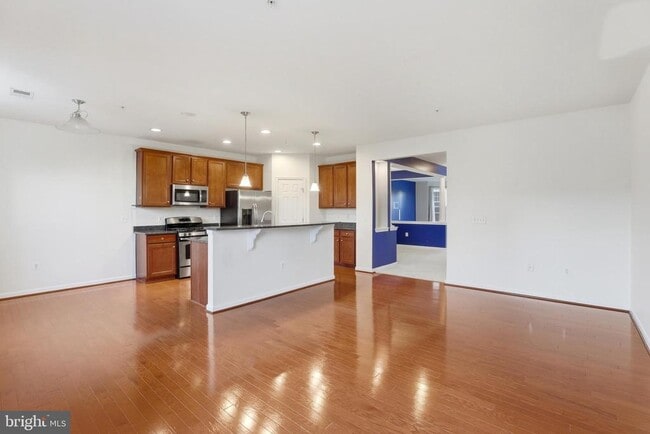 Building Photo - 9545 Chancellorsville Ln