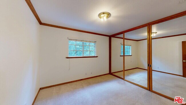 Building Photo - 4339 Alhama Dr