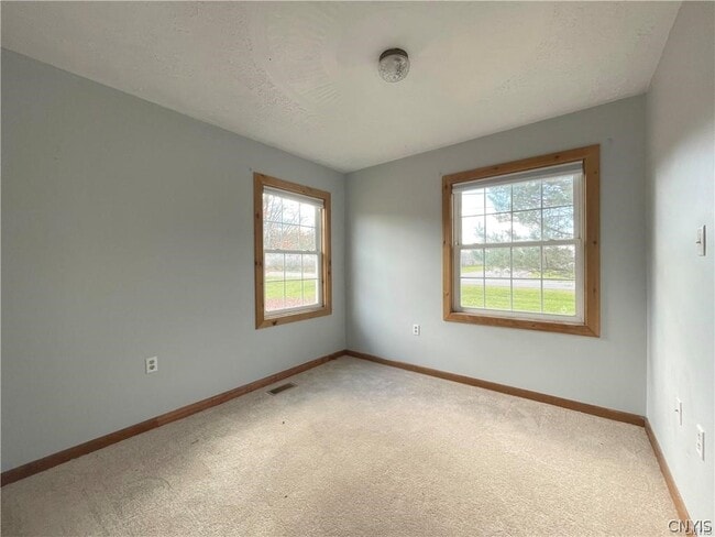 Building Photo - 8612 Peck St