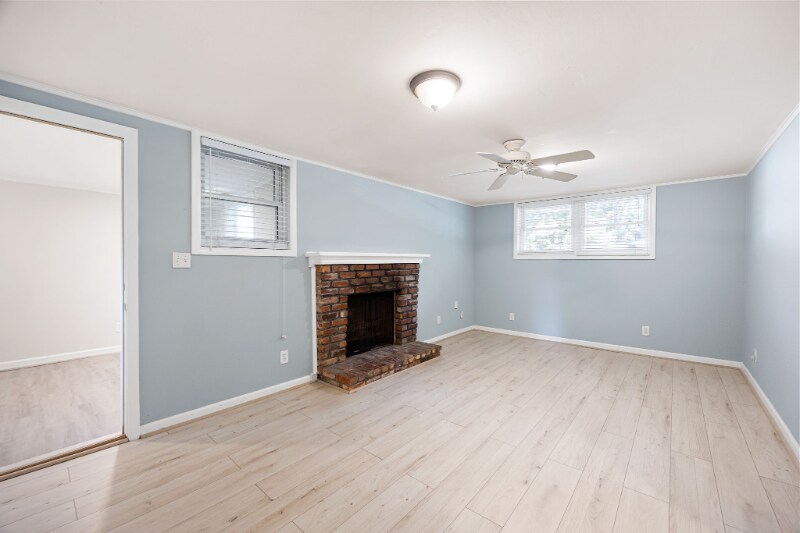 Building Photo - 2563 Dering Ct NE