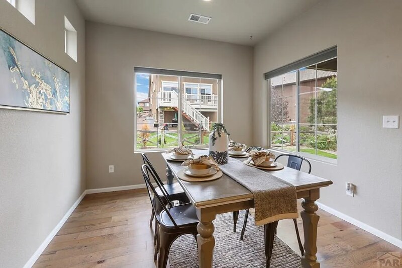 Building Photo - 6567 Bramble Bend Ct