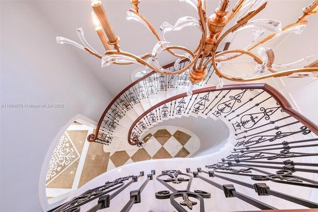 Building Photo - 1331 Bay Terrace