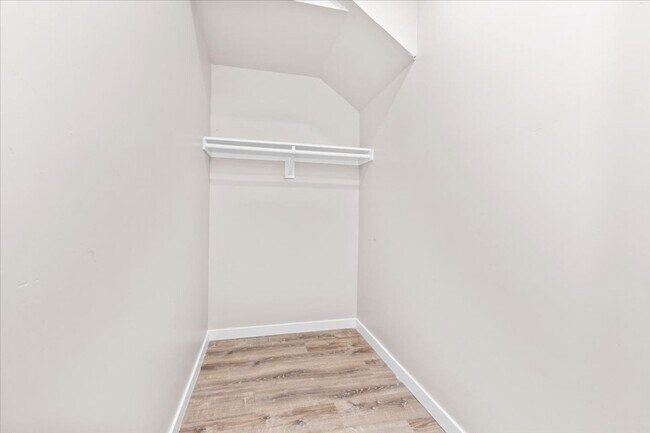 Building Photo - Brand new!