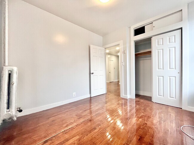 Floorplan - 70 Post Avenue