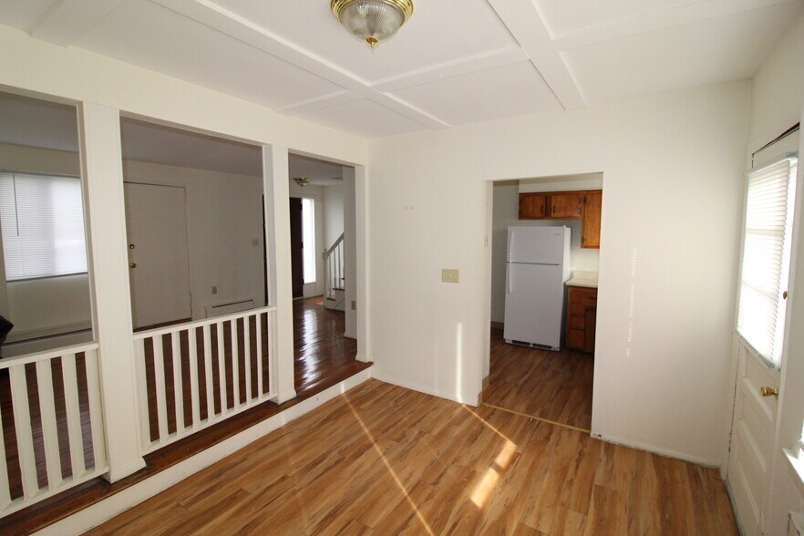 Building Photo - 20 Henderson Dr