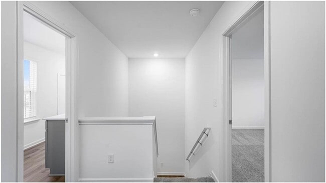 Building Photo - 16 GulfStream Dr