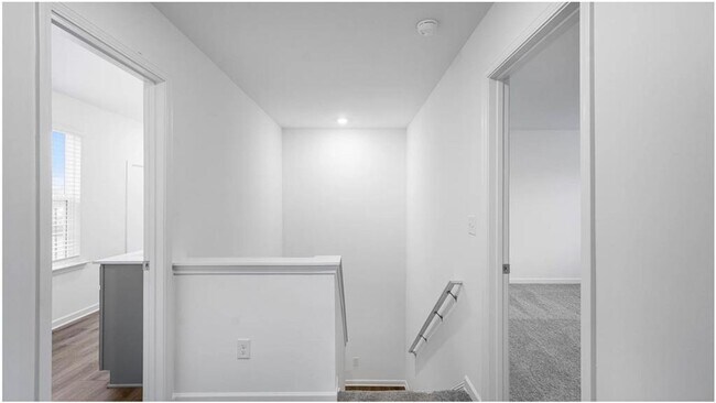 Building Photo - 9 GulfStream Dr