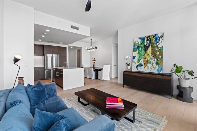 Building Photo - 301 West Ave