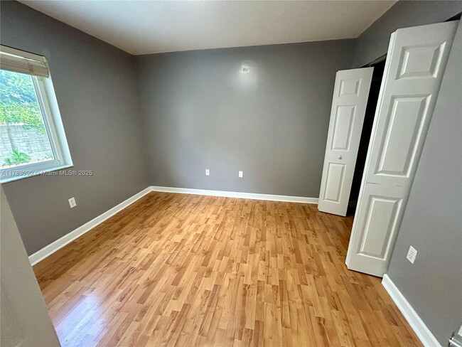 Building Photo - 13537 SW 118th Path