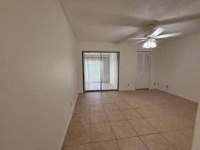 Building Photo - 1028 Green Pine Blvd