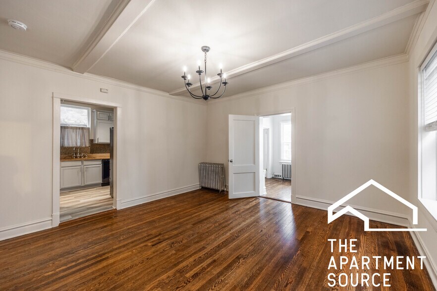 Building Photo - 1432 W Jonquil Ter