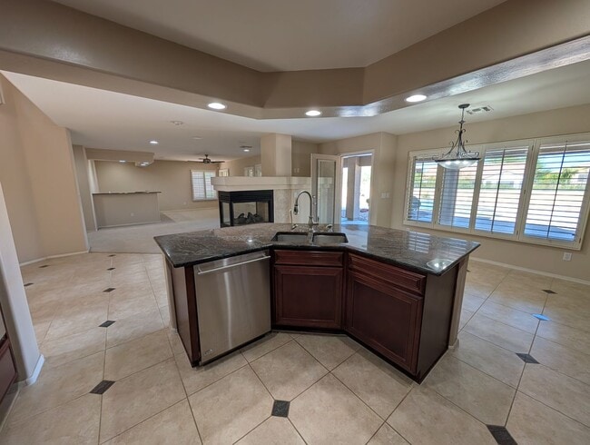 Building Photo - 4 Bedroom 2.5 Bath With Private Pool