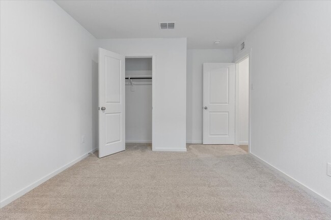 Building Photo - 1930 Wild Orch Ln