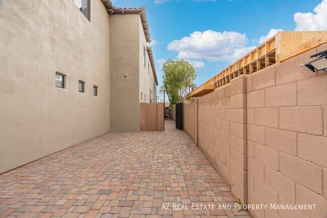 Building Photo - 3113 N 56th St
