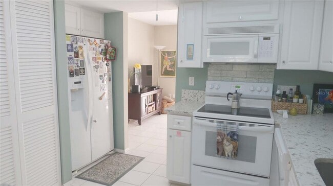 Building Photo - 5223 Villa Majorca Ct