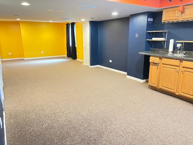 Building Photo - 2289 Grand Pointe Trail