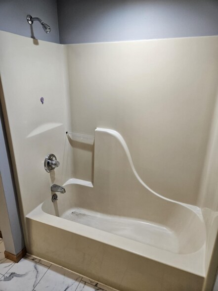 Building Photo - 1133 N North St