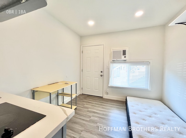 Building Photo - 6165 Coldwater Canyon Ave