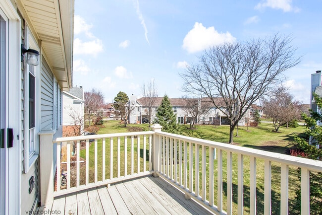 Building Photo - 1233 S Wellington Ct