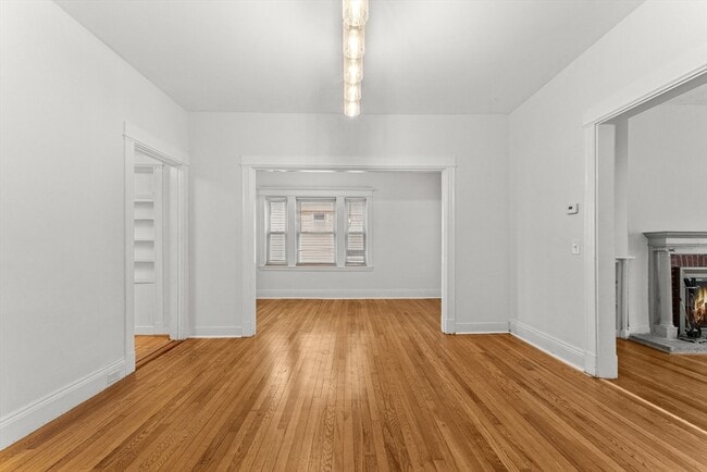 Building Photo - 227 Winchester St