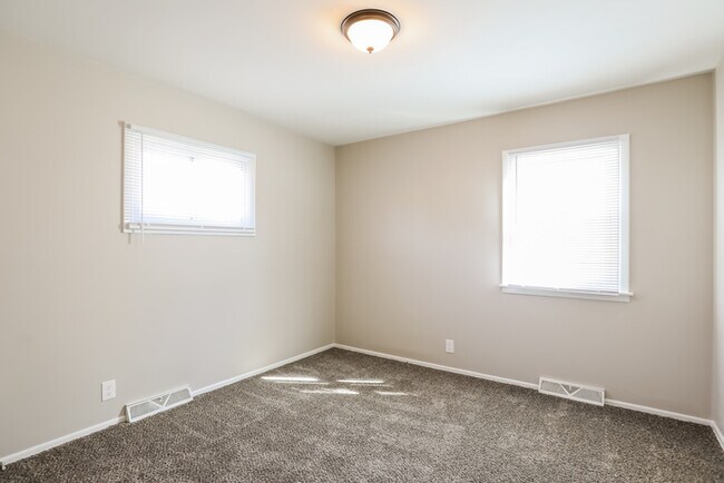 Building Photo - Cute 3 Bedroom in Liberty, MO!