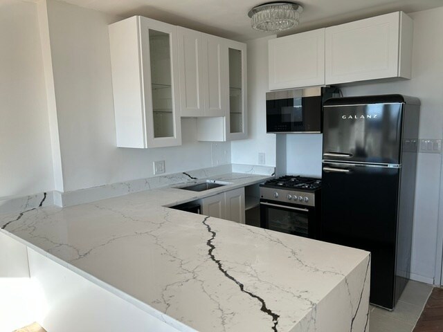 Building Photo - 2800 Wisconsin Ave NW