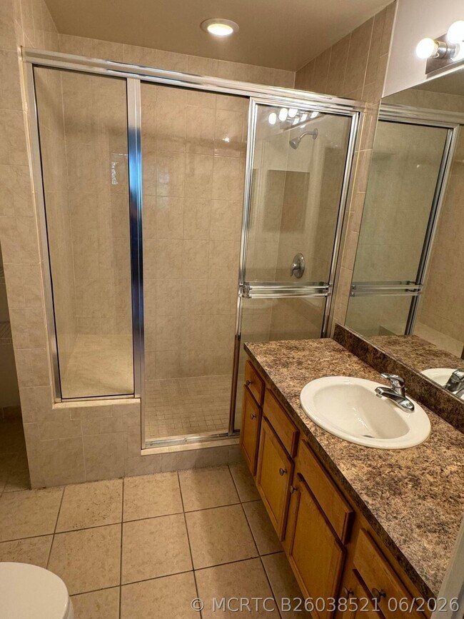 Building Photo - 6729 Coral Lake Dr