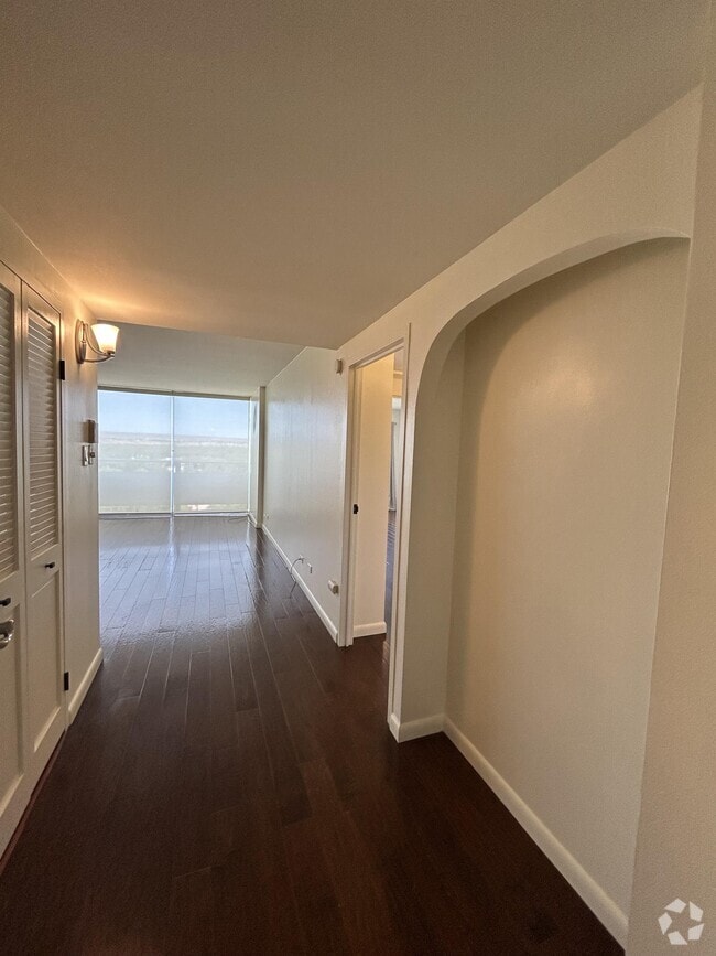 Building Photo - 1331 Park Ave SW