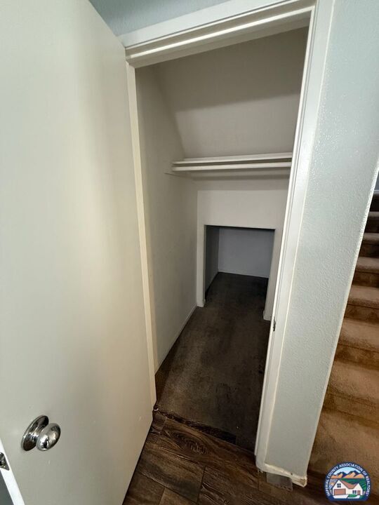 Building Photo - 642 Brewer Rd