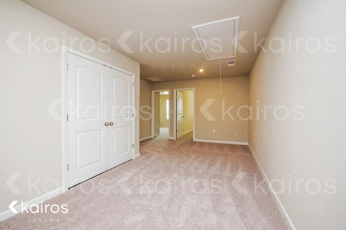 Building Photo - 2561 Wood Bend Ln