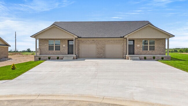 Building Photo - 5009 Melana Wy
