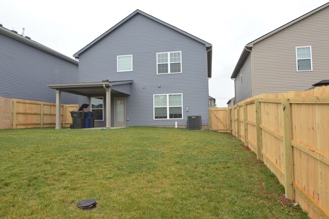 Building Photo - 2380 Geranium Ln