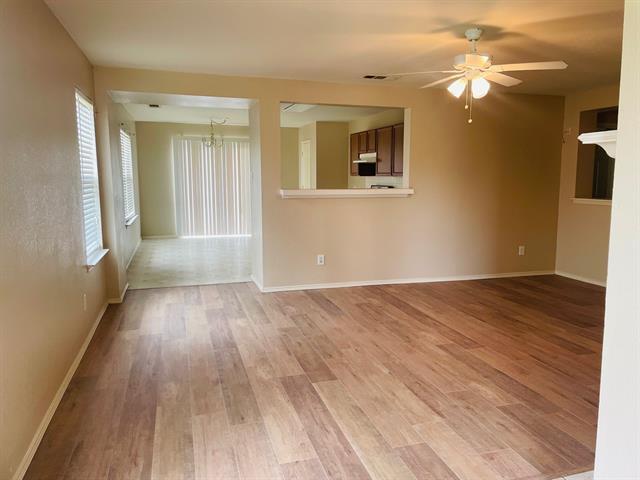 Building Photo - 614 Rockbrook Dr