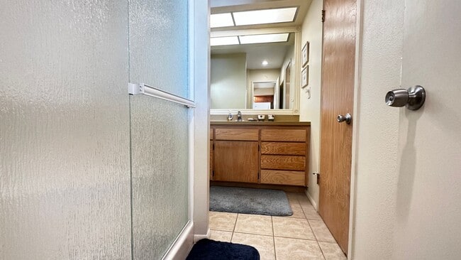 Building Photo - South Oceanside-Oceanfront Studio! Unfurnished with AC