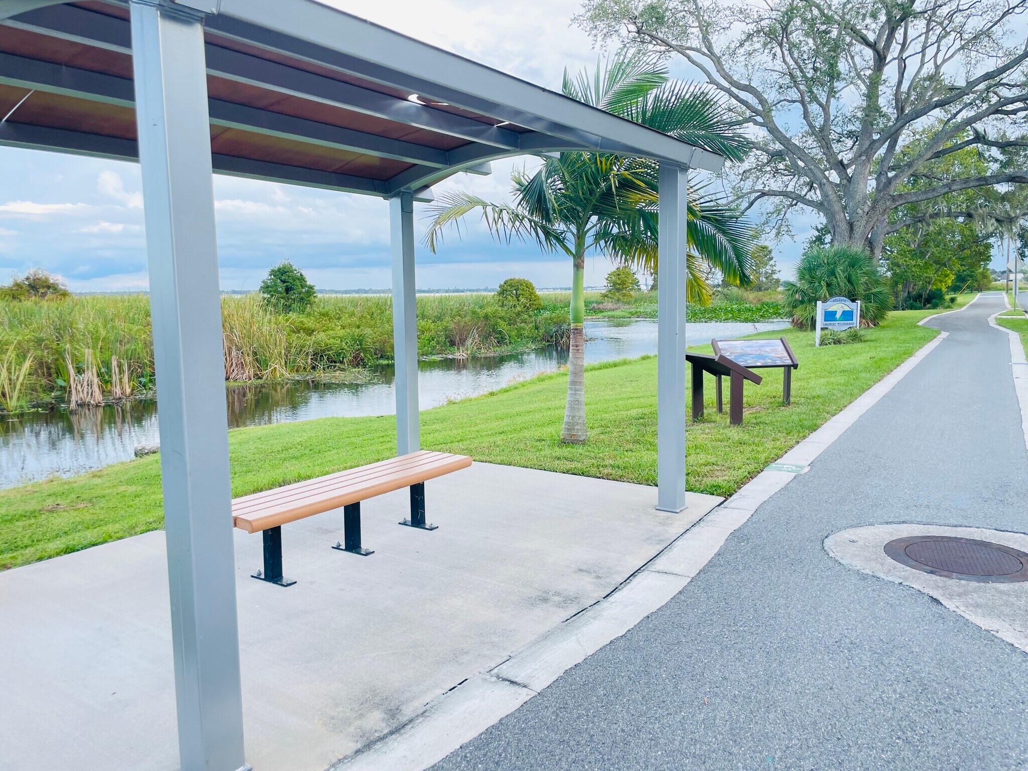 Building Photo - 939 E Bella Vista St